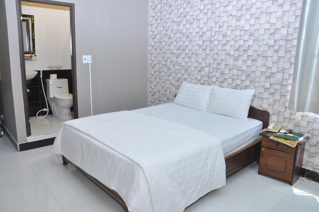 Phu Qui Hotel Soc Trang Room photo