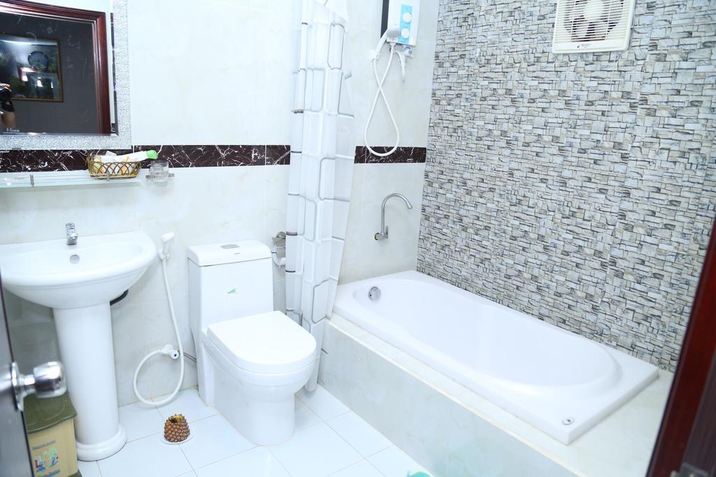 Phu Qui Hotel Soc Trang Exterior photo