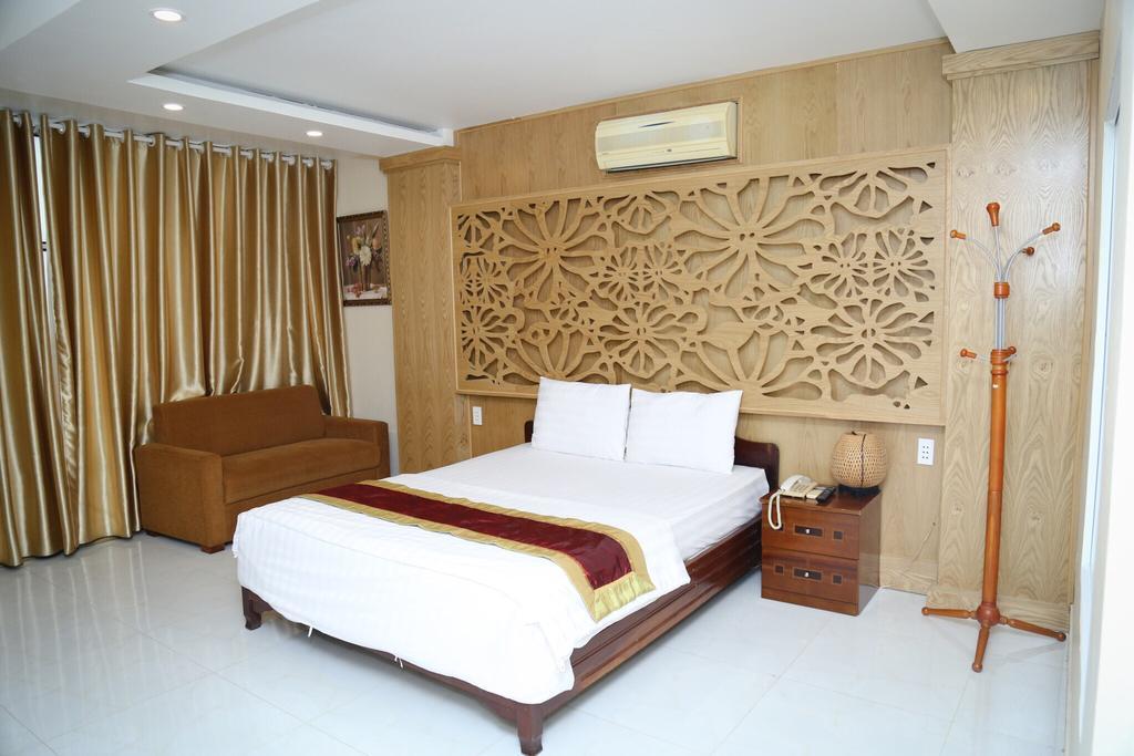 Phu Qui Hotel Soc Trang Exterior photo
